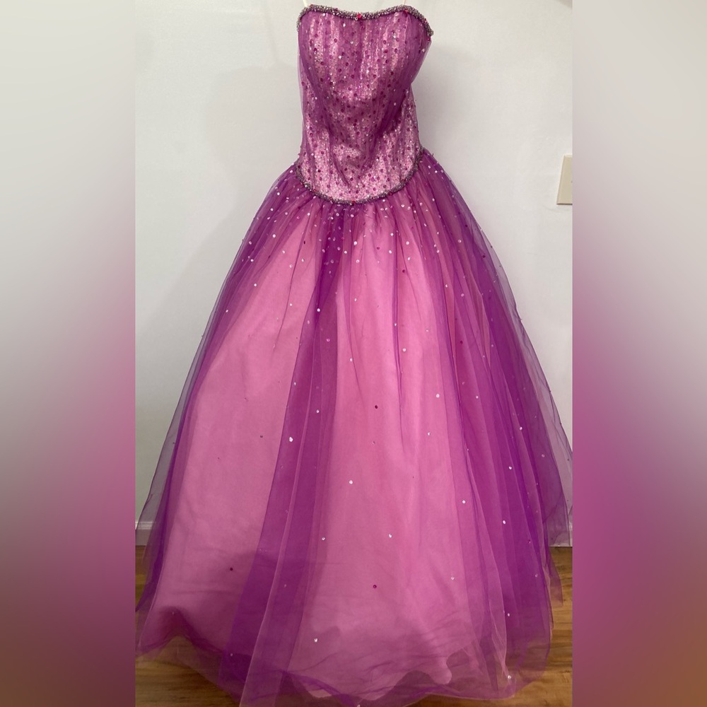 Pink and purple Mori Lee Prom dress USA size 1/2